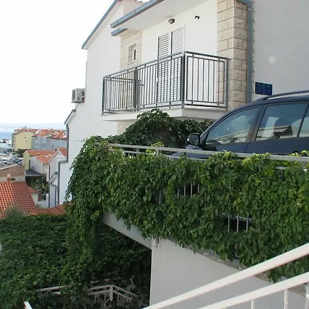 Sladojevic Omis